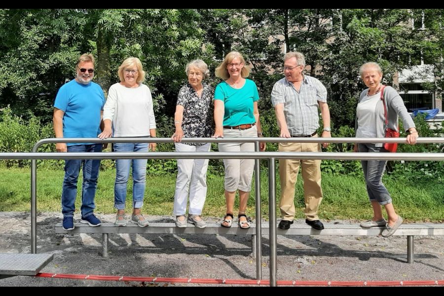 Nettwarker testen Balancegerät.